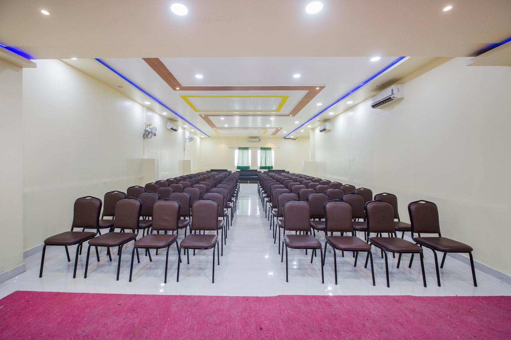 Hotel O Palak Residency Near Erragadda Metro Station Hyderabad Exterior photo